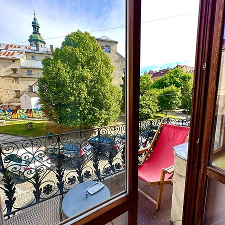 Romantic Apartments - Оn Valova Street Lviv Dış mekan fotoğraf