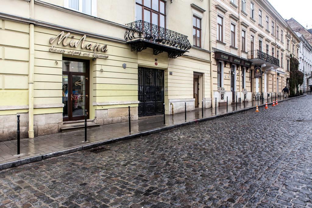 Romantic Apartments - Оn Valova Street Lviv Dış mekan fotoğraf