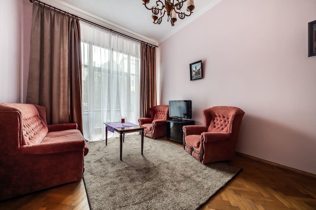 Romantic Apartments - Оn Valova Street Lviv Dış mekan fotoğraf